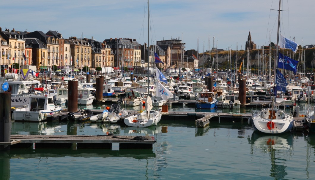 Normandie-Urlaub am Meer - Hafen Dieppe