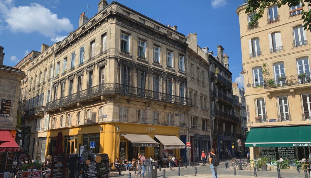 Bordeaux in Frankreich nahe am Atlantik - Place Fernand Lafargue