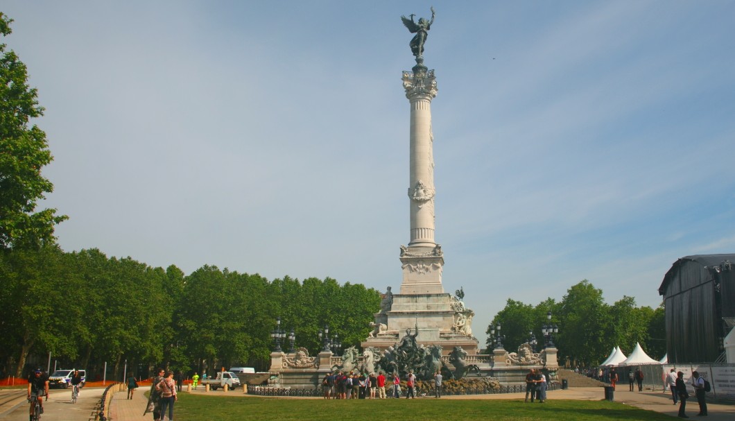 Bordeaux in Frankreich nahe am Atlantik - Monument aux Girondins