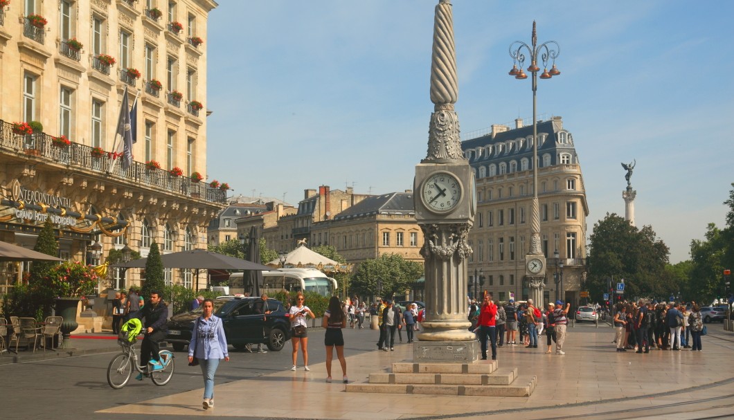 Bordeaux in Frankreich nahe am Atlantik - Place de la Comédie 1