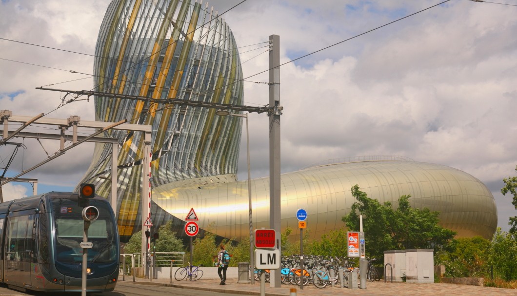 Bordeaux in Frankreich nahe am Atlantik - Cité du Vin