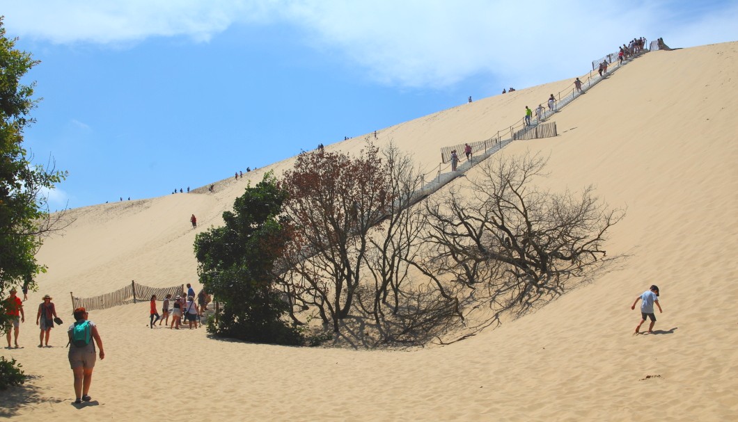 Die Dune de Pilat an der Atlantikküste - Düne mit Treppe