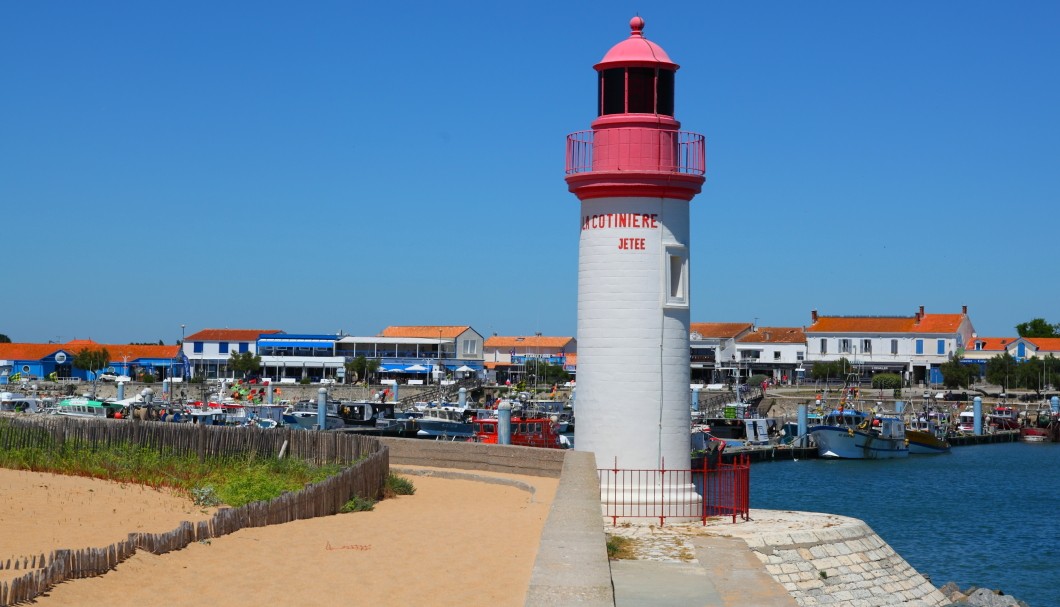 Île d'Oléron Frankreich Atlantik - La Cotinière Leuchtturm Hafen Ort