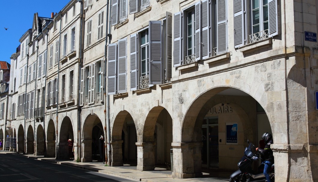 La Rochelle an der Atlantikküste - Altstadt Arkaden