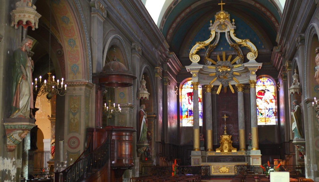 Rochefort-sur-Mer an der Atlantikküste - Kirche Saint-Louis innen