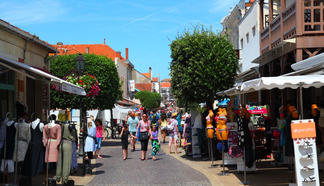 Soulac-sur-Mer an der Atlantikküste - Einkaufsstraße