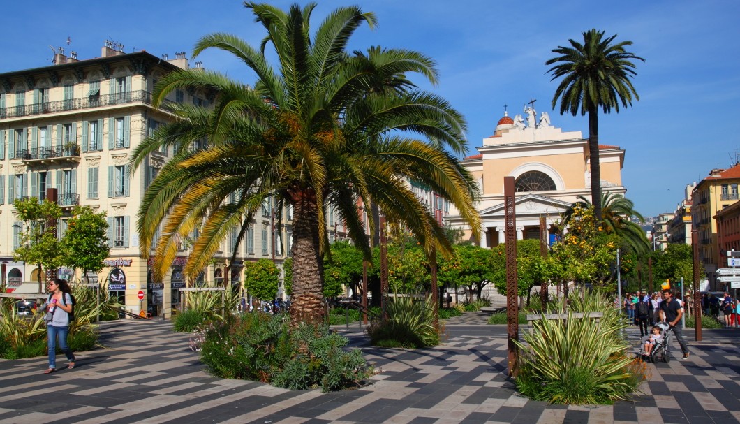 Nizza - Place du Voeu