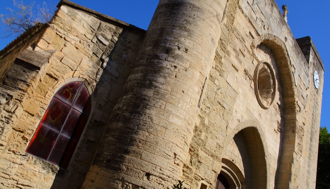 Aigues-Mortes in Südfrankreich - Kirche