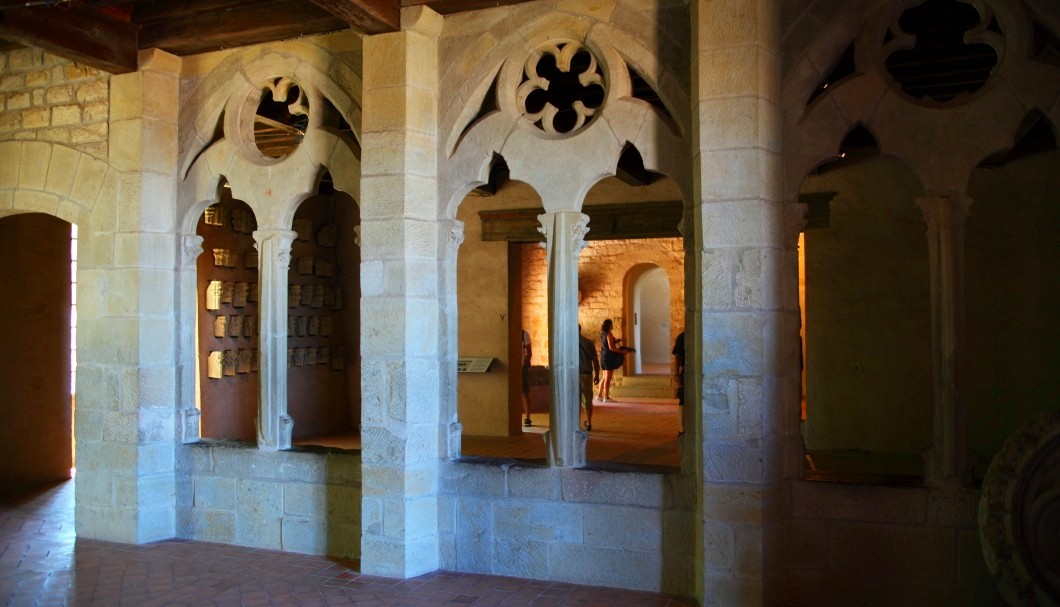 Carcassonne in Südfrankreich - Burg innen