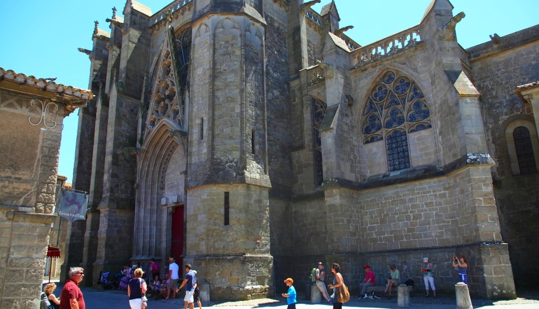Carcassonne in Südfrankreich - Kirche Basilika 2