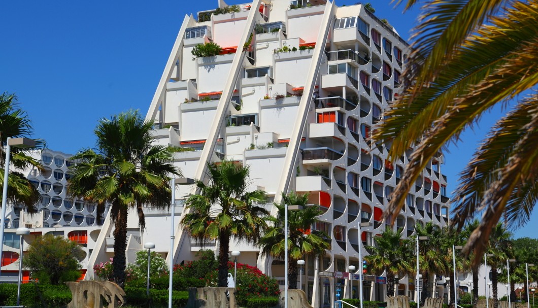 La Grande-Motte in Südfrankreich am Meer - Hochhaus 2