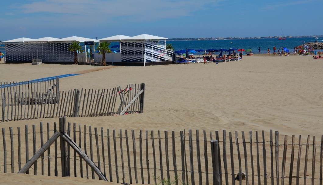 La Grande-Motte in Südfrankreich am Meer - Strand 2