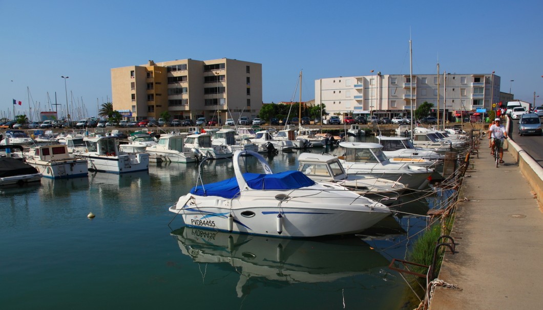 Narbonne-Plage in Südfrankreich am Meer - Hafen