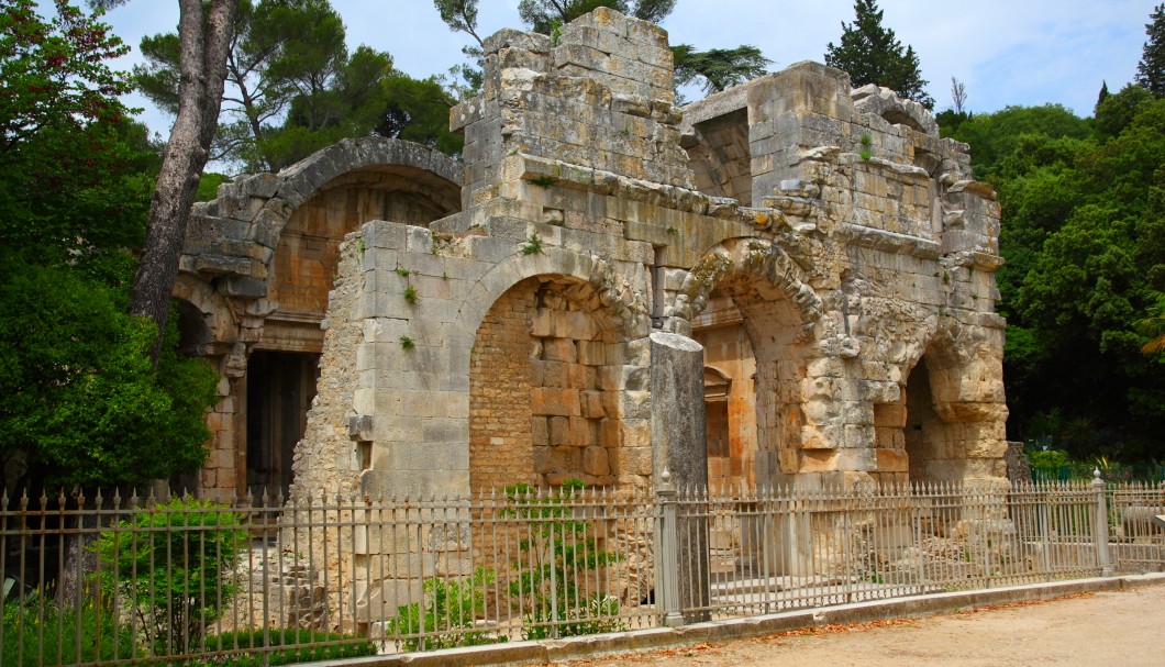 Nîmes in Südfrankreich - Dianetempel 1