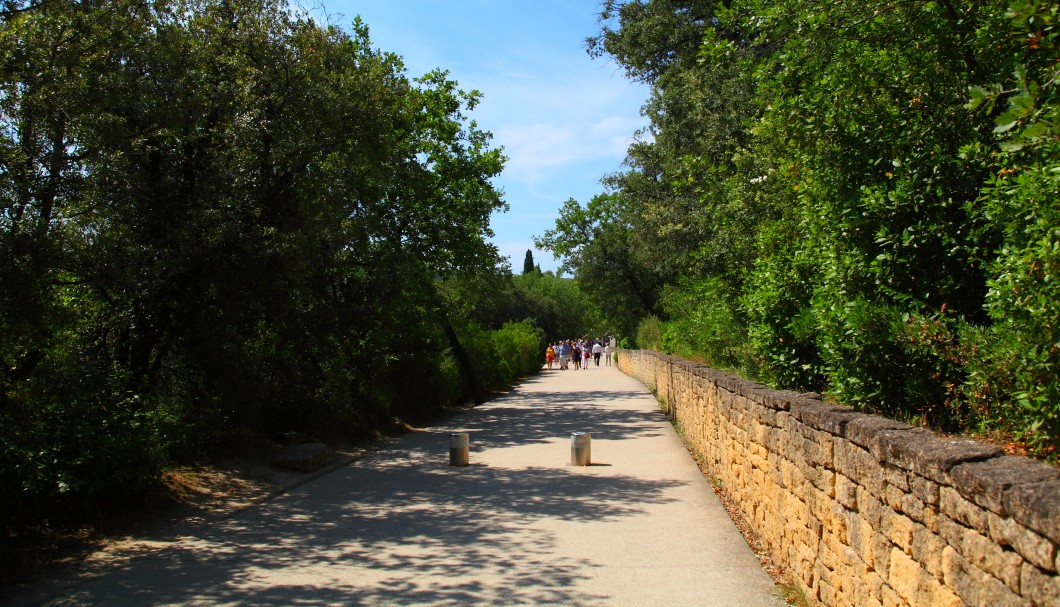 Pont du Gard in Südfrankreich - Zugang