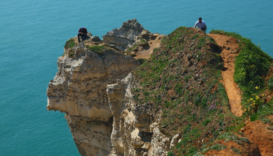 Étretat in der Normandie am Meer - Klippe