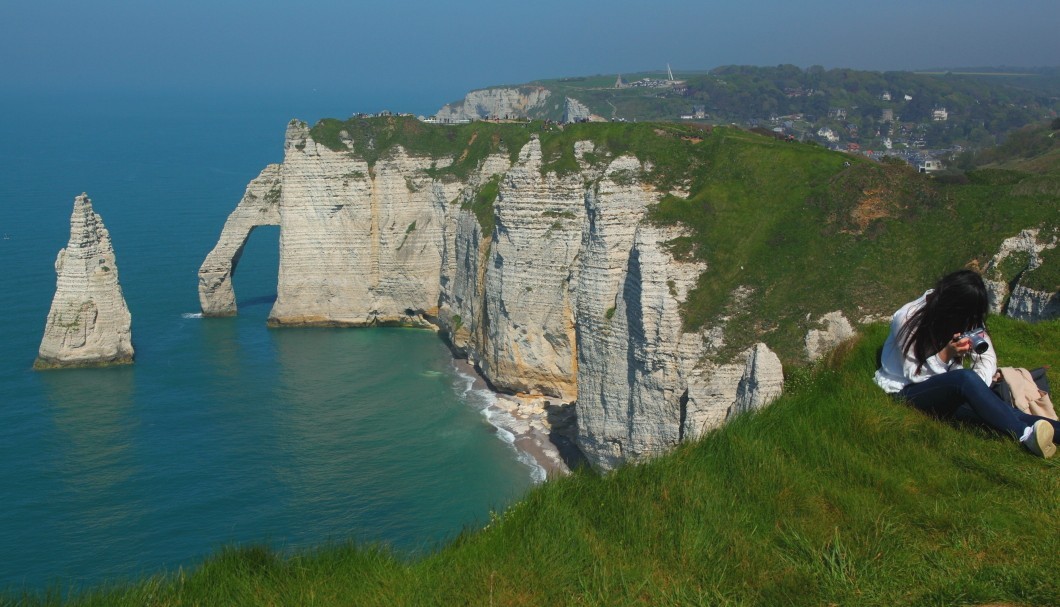 Étretat in der Normandie am Meer - Porte d'Aval und Aiguille d'Étretat