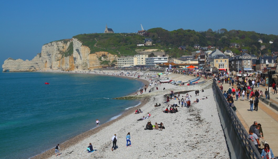 Étretat in der Normandie am Meer - Strandleben