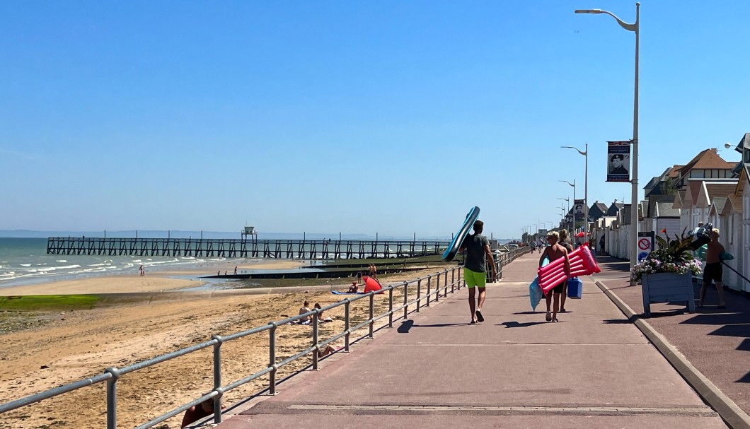 Normandie-Urlaub am Meer - Strand Luc-sur-Mer