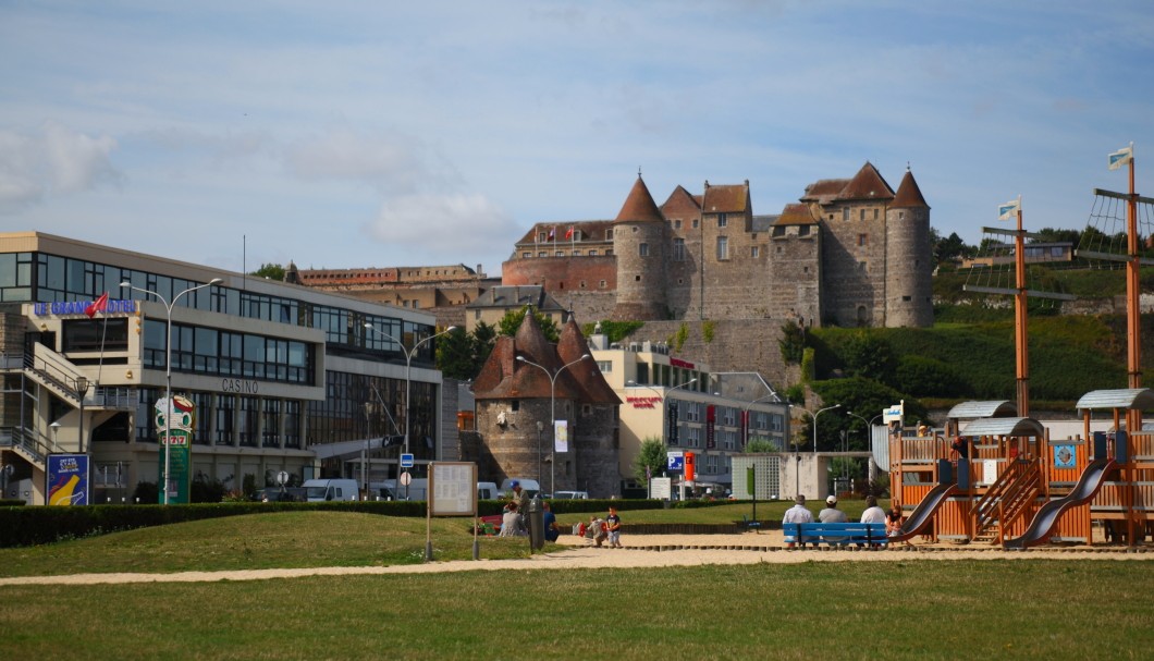 Dieppe - Festung über Stadttor