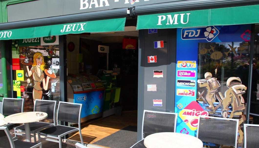 Sainte-Mère-Église Normandie - Café Rue Général Koenig