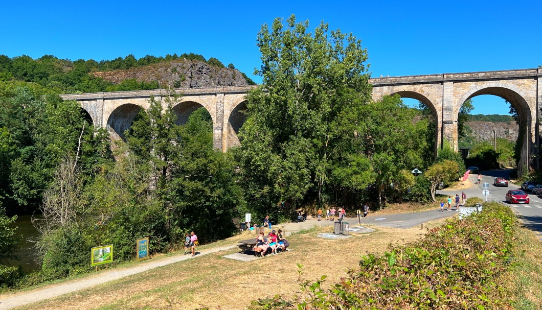 Normandie Urlaub in Clécy - Viadukt