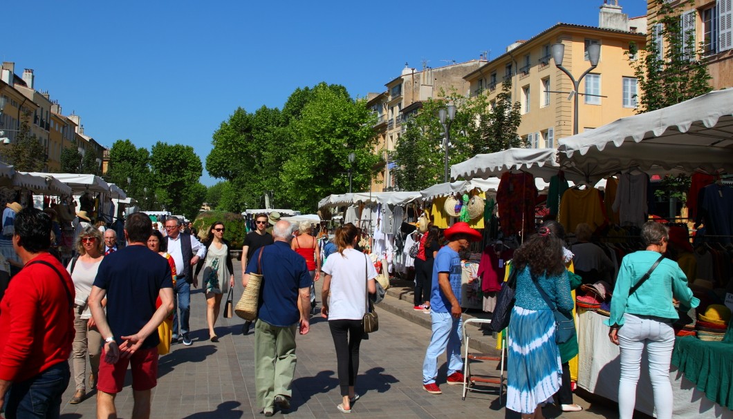 Aix-en-Provence - Cours Mirabeau Markt