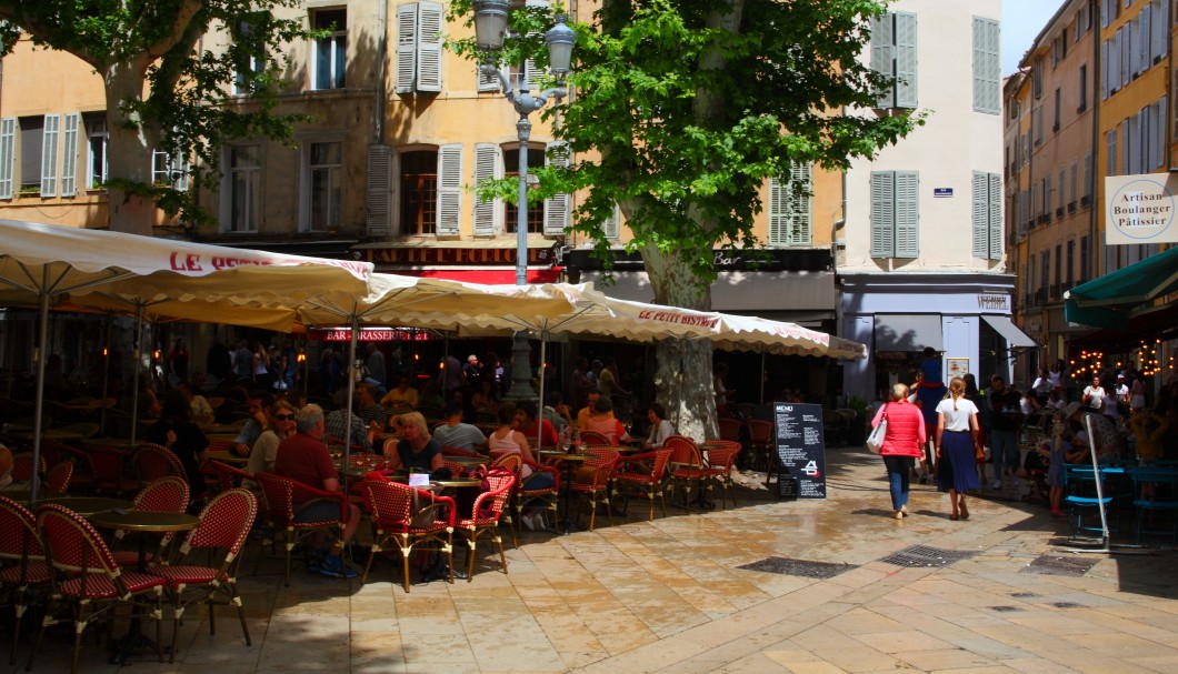 Aix-en-Provence - Place Richelme