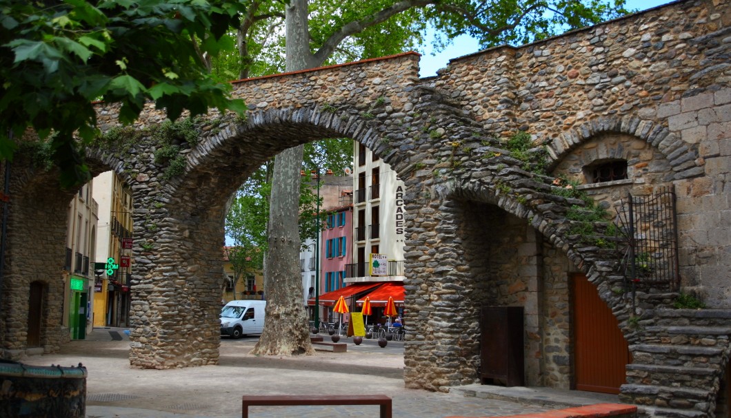 Céret Überreste der Stadtmauer