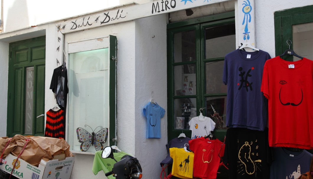 Cadaqués Dali-T-Shirts