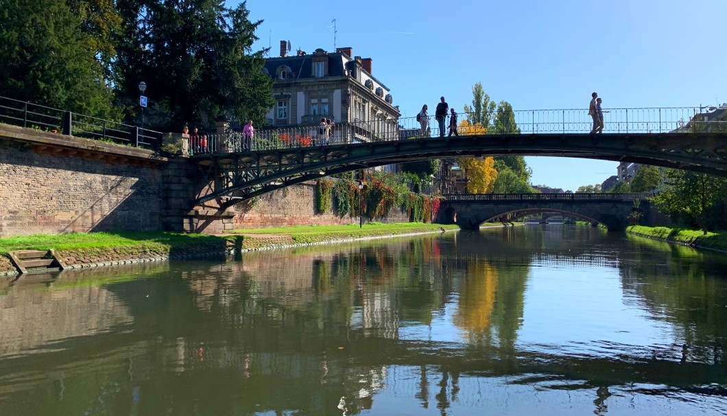 Straßburg Elsass Frankreich - Bootsfahrt auf der Ill